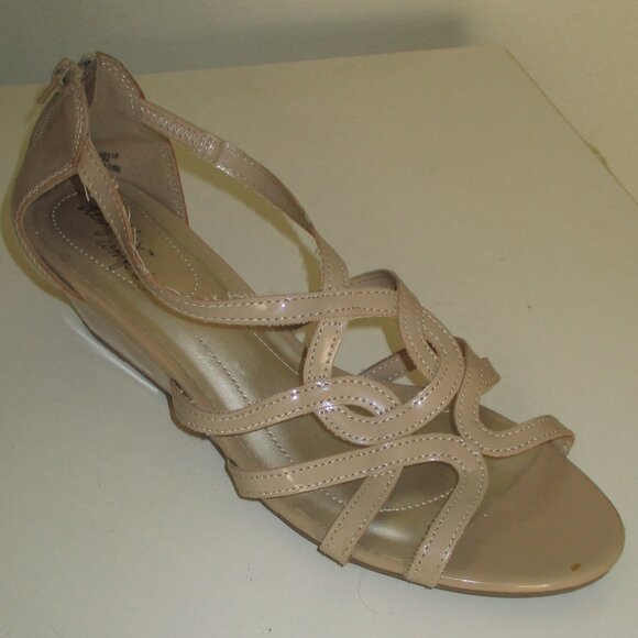 dexflex comfort Womens Tan Rear Zip Slingback Sandal w/2" Wedge NWOB - Size 11M - Picture 1 of 8